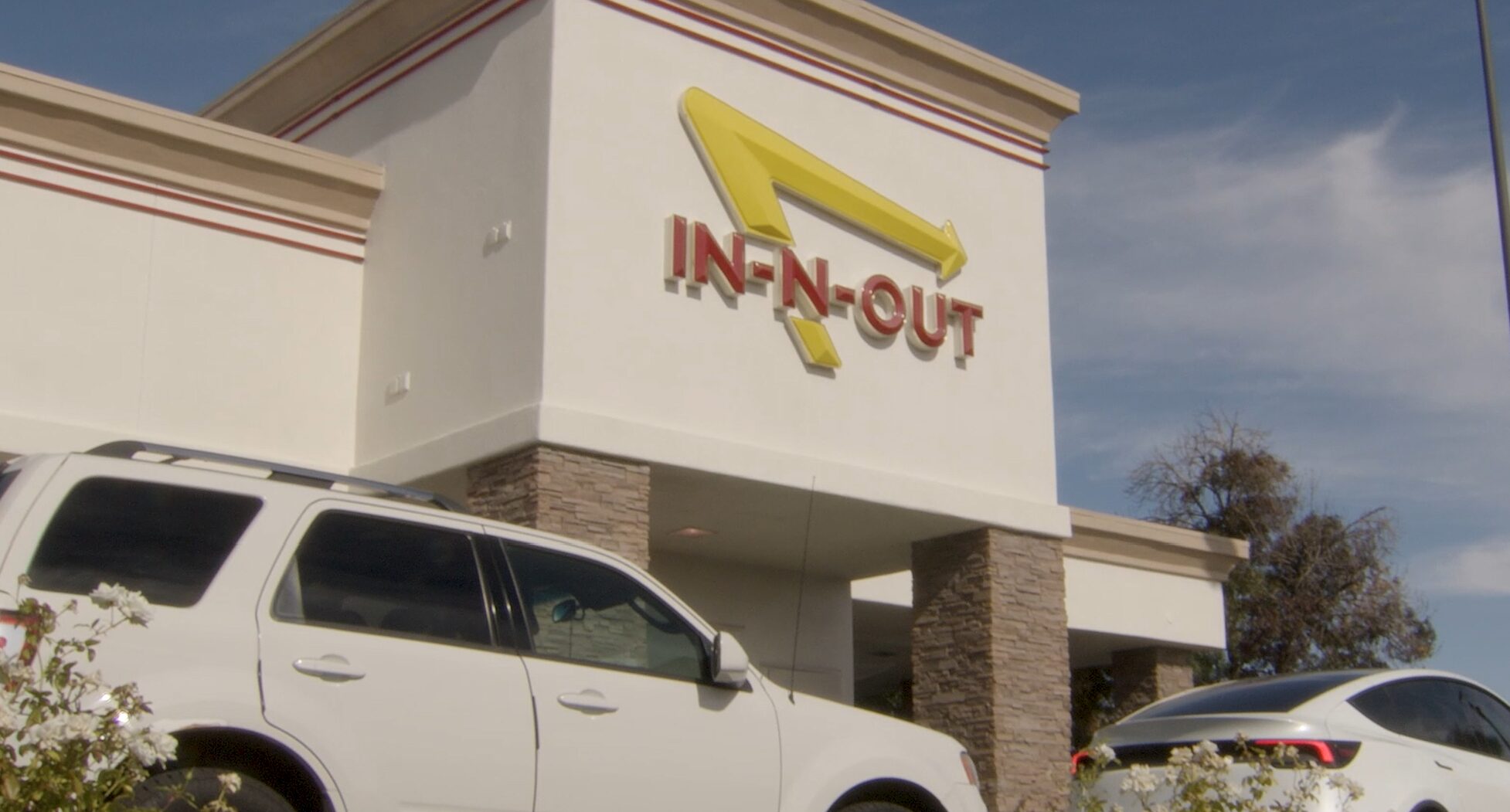 In n Out is a hit in Washington City. Data shows most customers come from the golf course.