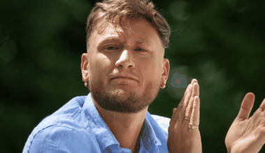 "Sa méthode, c'est violence et humiliation" : LFI se déchire autour du député Raphael Arnault avant les élections municipales à Avignon