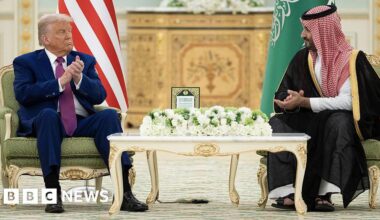 Saudi Arabia will 100% hand this tech to China. Trump already gave the UAE America’s most advanced AI chips — just 2 weeks after they dumped $2B into Trump family crypto. He reversed NatSec restrictions meant to keep this tech from adversaries. Pay-to-play is now out in the open.