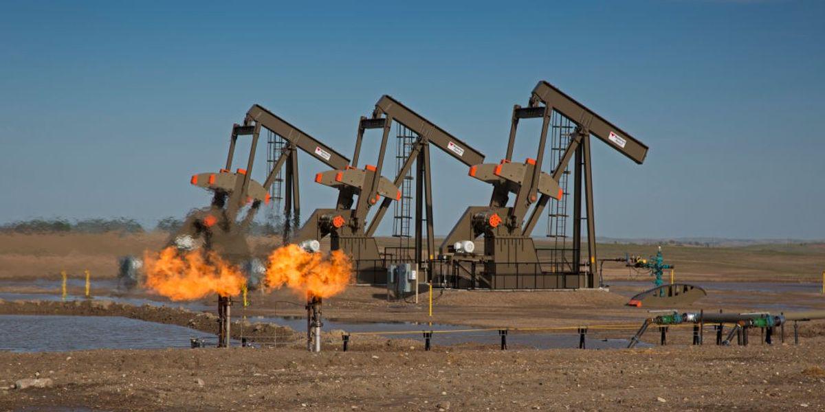 'Little to No Measurable Progress' on Climate as World on Track for 2.6°C: Report | “Without rapid, deep emissions cuts—over 50% by 2030—overshooting 1.5°C becomes ever more likely, with severe consequences for people and ecosystems,” one expert said.