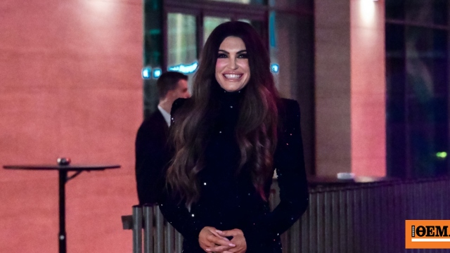 «Γεια σας, Ελλάδα» έγραψε στα ελληνικά η Κίμπερλι Γκίλφοϊλ για την άφιξή της στην Ελλάδα