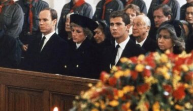 23 November 1989: Prince Albert+ Prince Felipe of Asturias+ Princess Diana (and many others) at the funeral of Prince Franz Joseph of Liechtenstein🪦