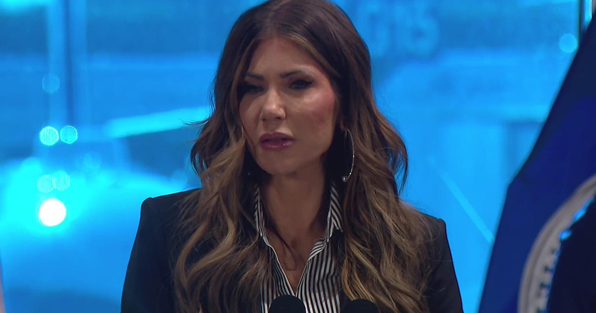 Kristi Noem delivers bonus checks to some MSP Airport TSA employees in move union calls "illegal"