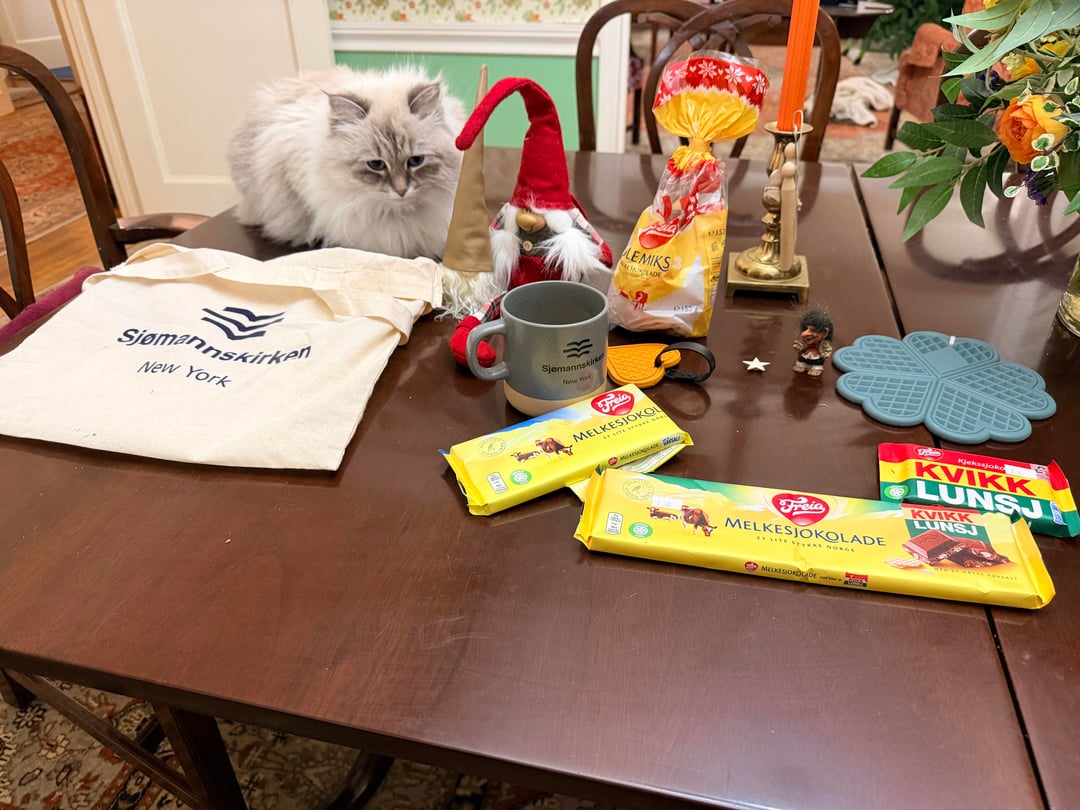 New York Sjømannskirken Julemarked swag haul