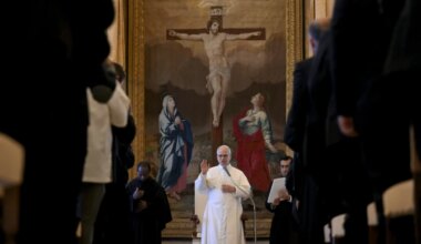 Pope Leo with diocesan liturgy officials Nov. 2025