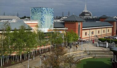 London man charged over £30,000 iPhone 17 heist at Apple store