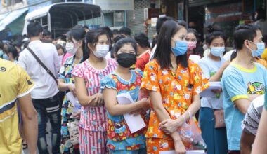 Lao Migrant Workers Send Home USD 366 Million in First Half of 2025, Under 10 Percent Using Banks