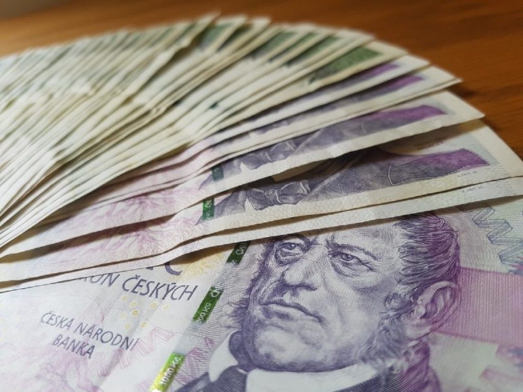 Ukrainian Refugees Contribute Twice As Much As They Receive From The Czech State – Brno Daily