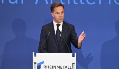 Unterlüß: Mark Rutte, Nato-Generalsekretär, spricht bei der Einweihung des neuen Artilleriewerks von Rheinmetall.