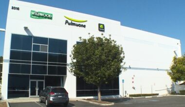 Inside Pulmuone U.S. tofu factory. [Full crew]