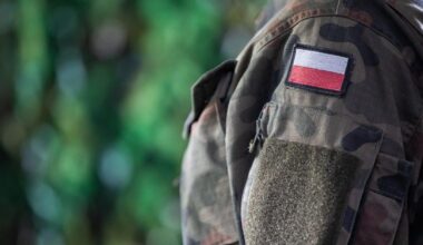 Pijany żołnierz strzelał do cywilnego samochodu, obserwacja wykazała że cierpi na chorobę psychiczną.