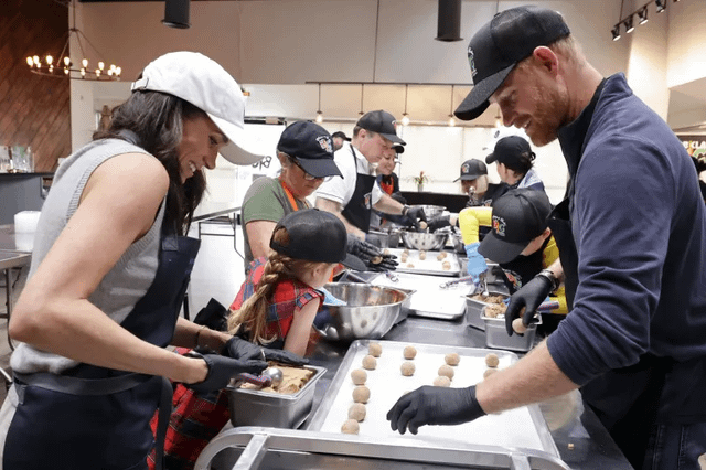 Princess Lilibet and Prince Archie Make Surprise Outing with Meghan Markle and Prince Harry Ahead of Thanksgiving, Volunteer at Nonprofit Food Kitchen