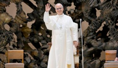 Pope Leo XIV corrects Pope Francis' canonical error: now any woman (or lay person) can be governor of the Vatican - ZENIT