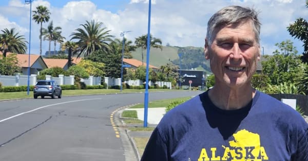 Papamoa residents call chip seal resurfacing 'road vandalism'
