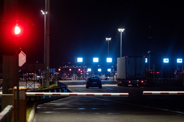 Lenkija ir Latvija esant reikalui pasiruošusios tartis dėl sienų su Baltarusija uždarymo