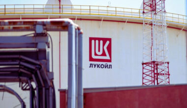 Bulgaria: Politico: Bulgaria Urges Temporary Relief from US Measures Targeting Lukoil Refinery