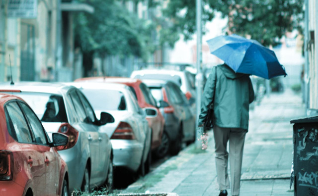 Bulgaria: Yellow Alerts Across Bulgaria: Heavy Rain and Strong Winds Hit 13 Regions on November 18