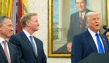 White House says naming new stadium after Trump would be 'beautiful'