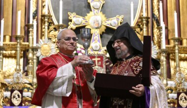 Pope Leo XIV honors 'courageous Christian witness of the Armenian people' in Istanbul
