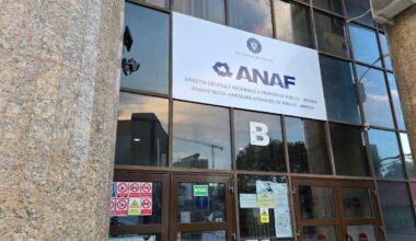 Sediul ANAF din București, intrarea B