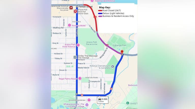 SH30A was set to be closed during the day for a month for roadworks.