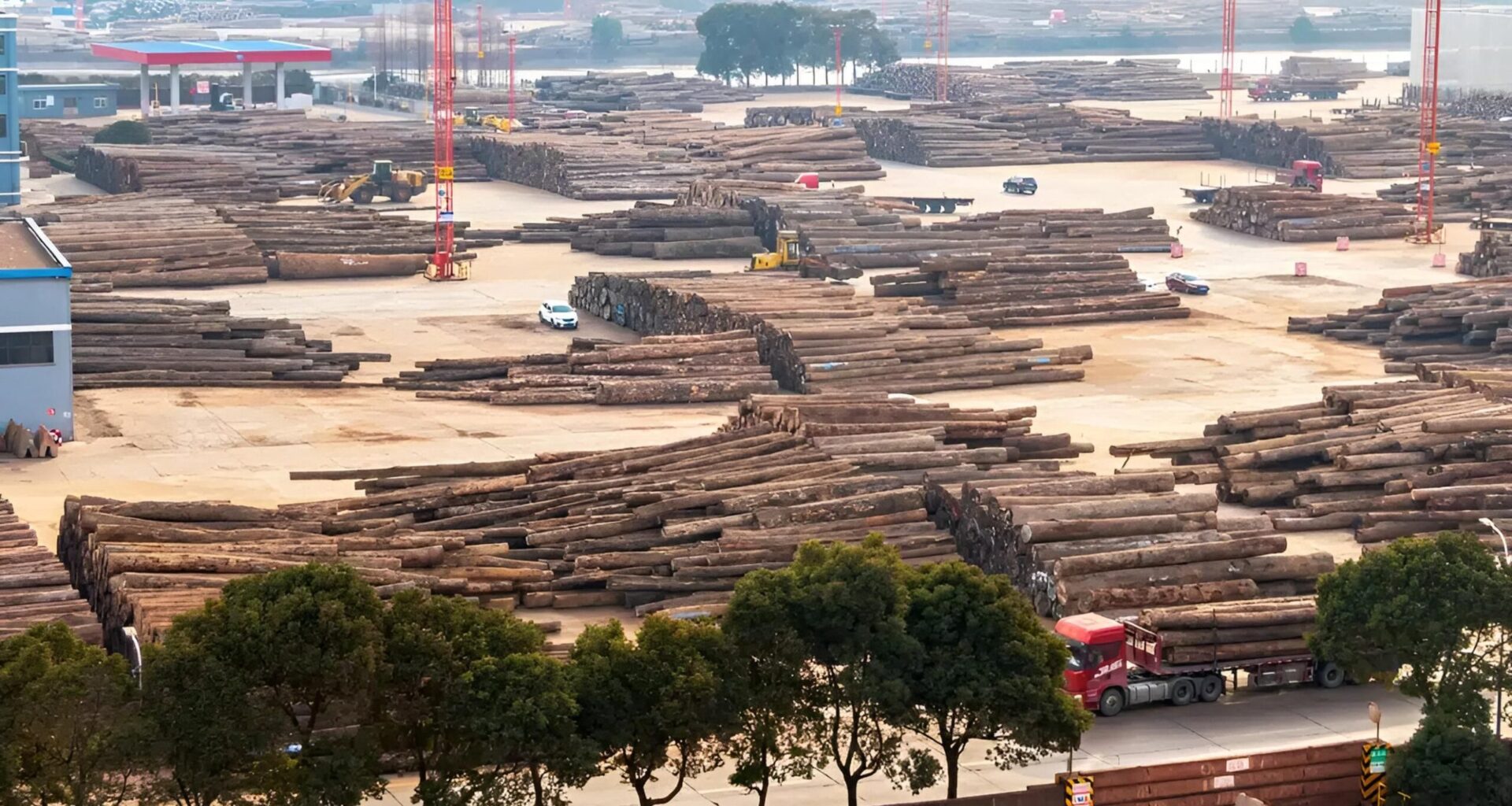 RS06742 MGweb bannersquare