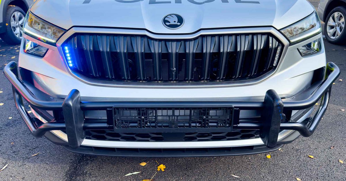 Νέα περιπολικά 265 PS «εμβολίζουν» αυτοκίνητα και έχουν θήκες για μεγάλα πυροβόλα (photos)