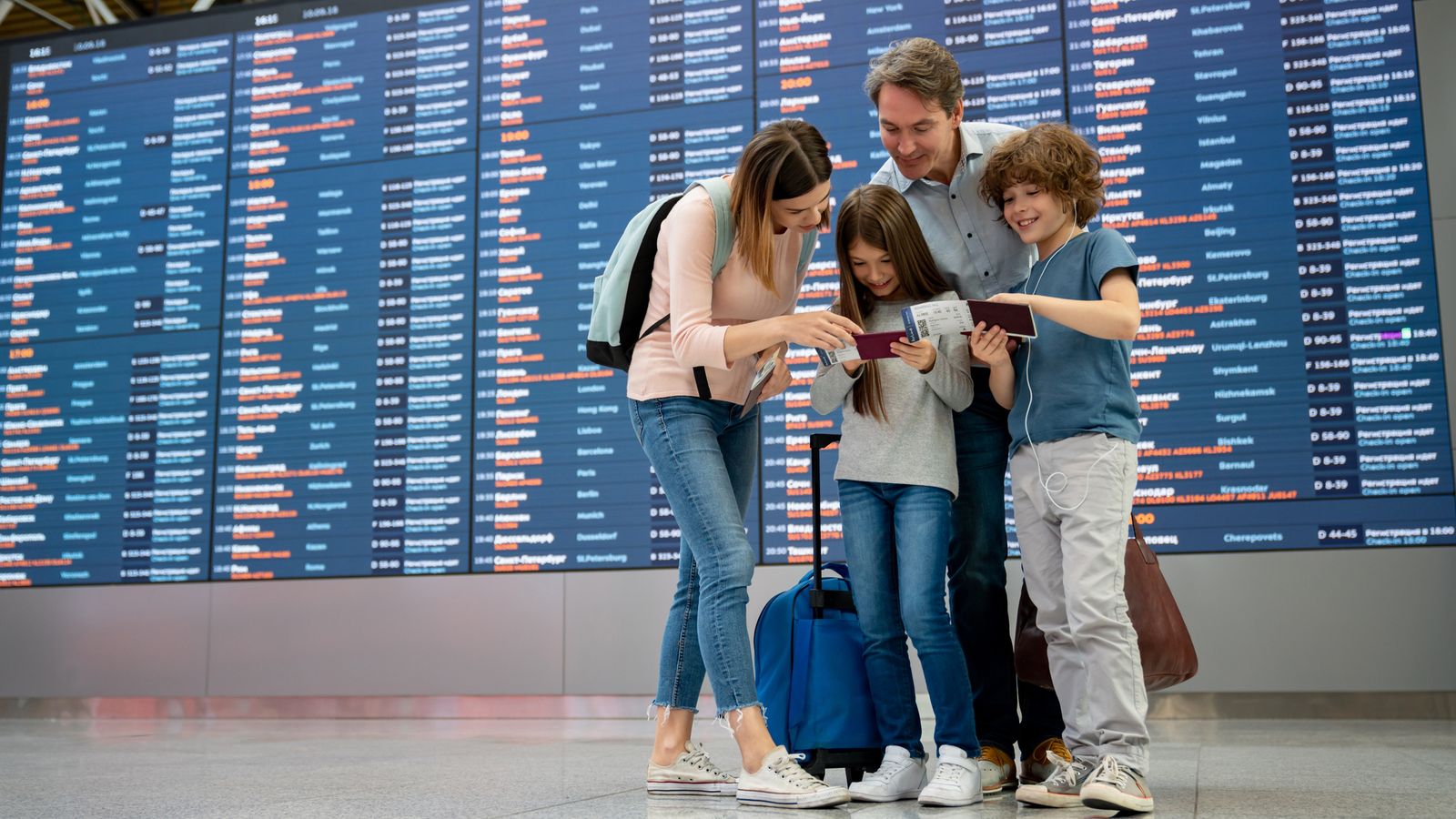 UK visitors will need advance permission to travel under new rules | Money blog | Money News