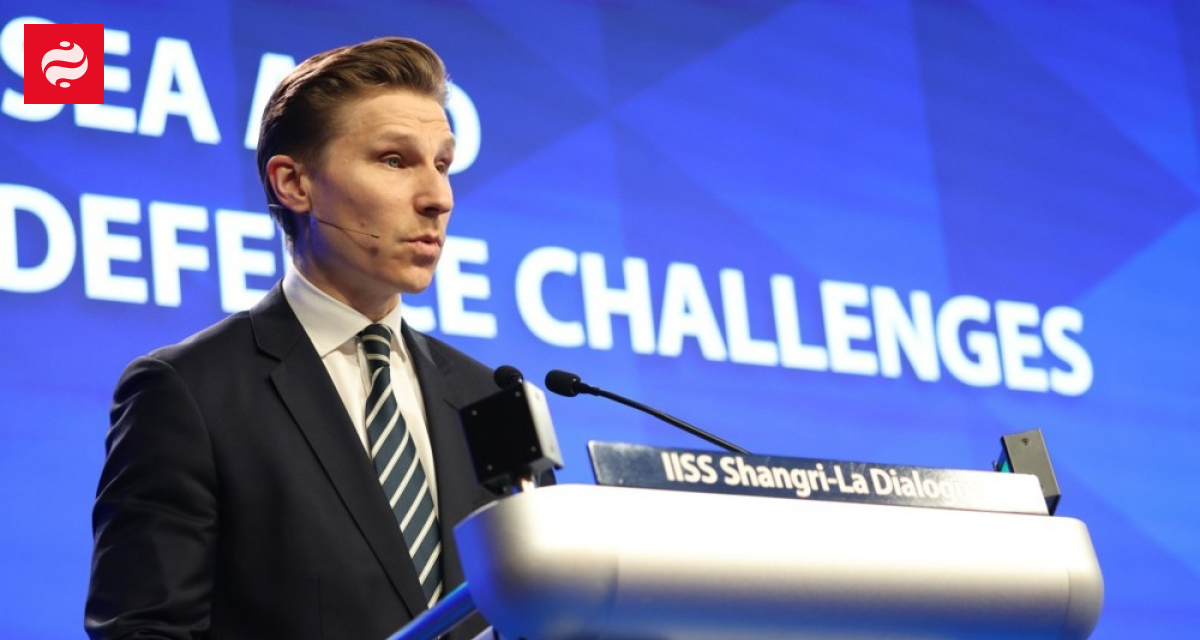 Defense Minister: Russians buying apartments in Finland may threaten national security | Ukrainian News