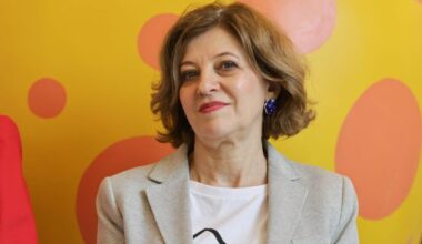 Judecătorii, indignați după ce Oana Gheorghiu le-a spus că banii pentru pensiile speciale îi „pot lua de la gura unui copil care se culcă flămând”