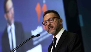 Stournaras: No need for a rate cut in December