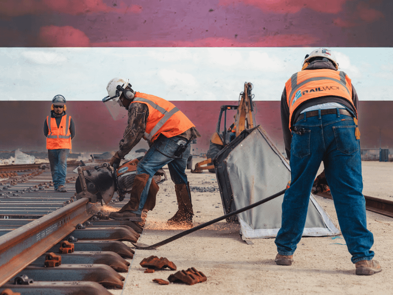 EADaily claims Latvia plans to dismantle railways to Russia, calling it “Russophobia.” The article blames Baltic states for “Russophobia” in the EU and says their actions defy their interests. This aligns with Russian disinformation aimed at discrediting Latvia and influencing locals