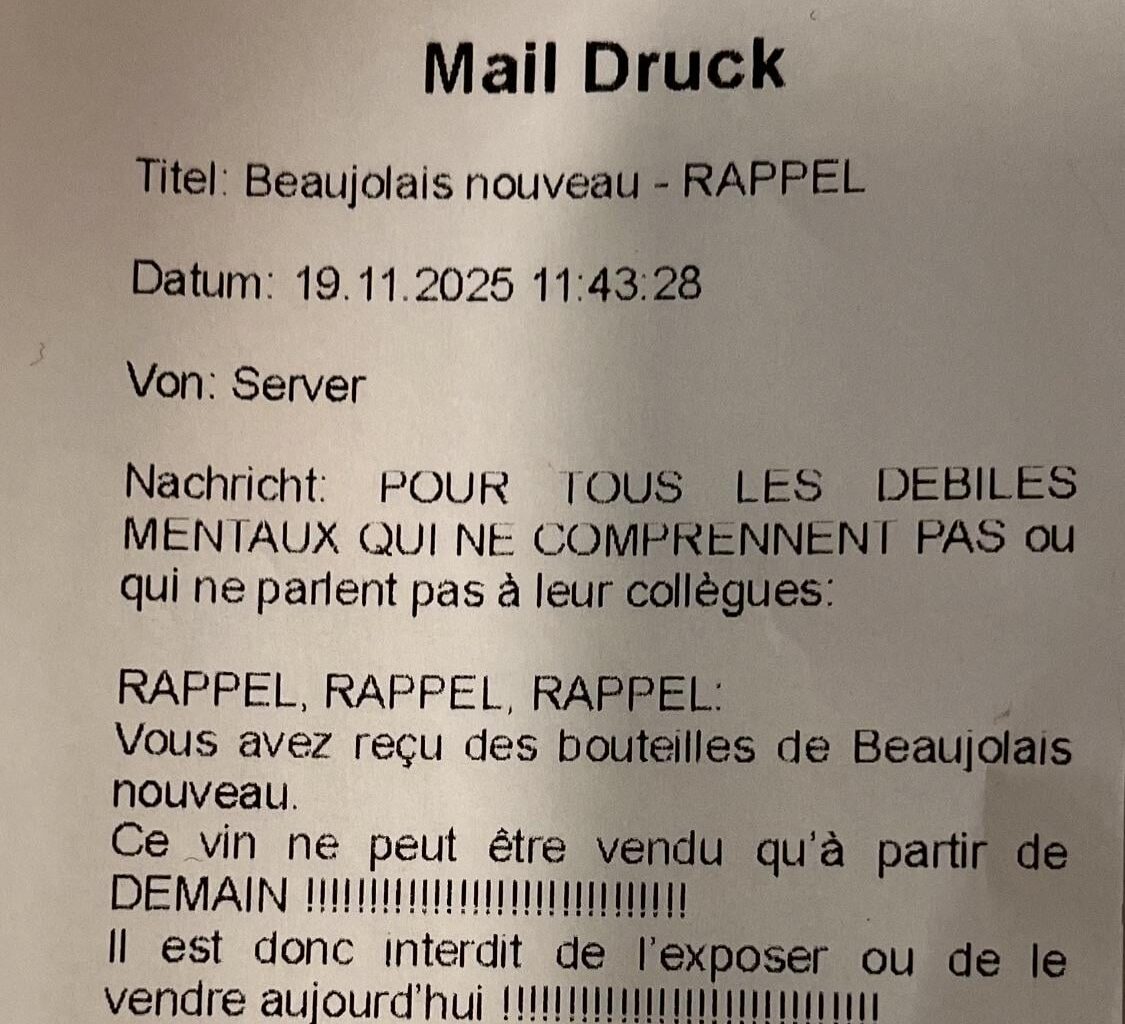 Quand tu reçois du siège de la boite oú tu travailles, ces genre de message #Patisserie #Hoffmann #Luxembourg #STI #Harcelement #Travail #Boycott #Gouvernement #ShameOnYou