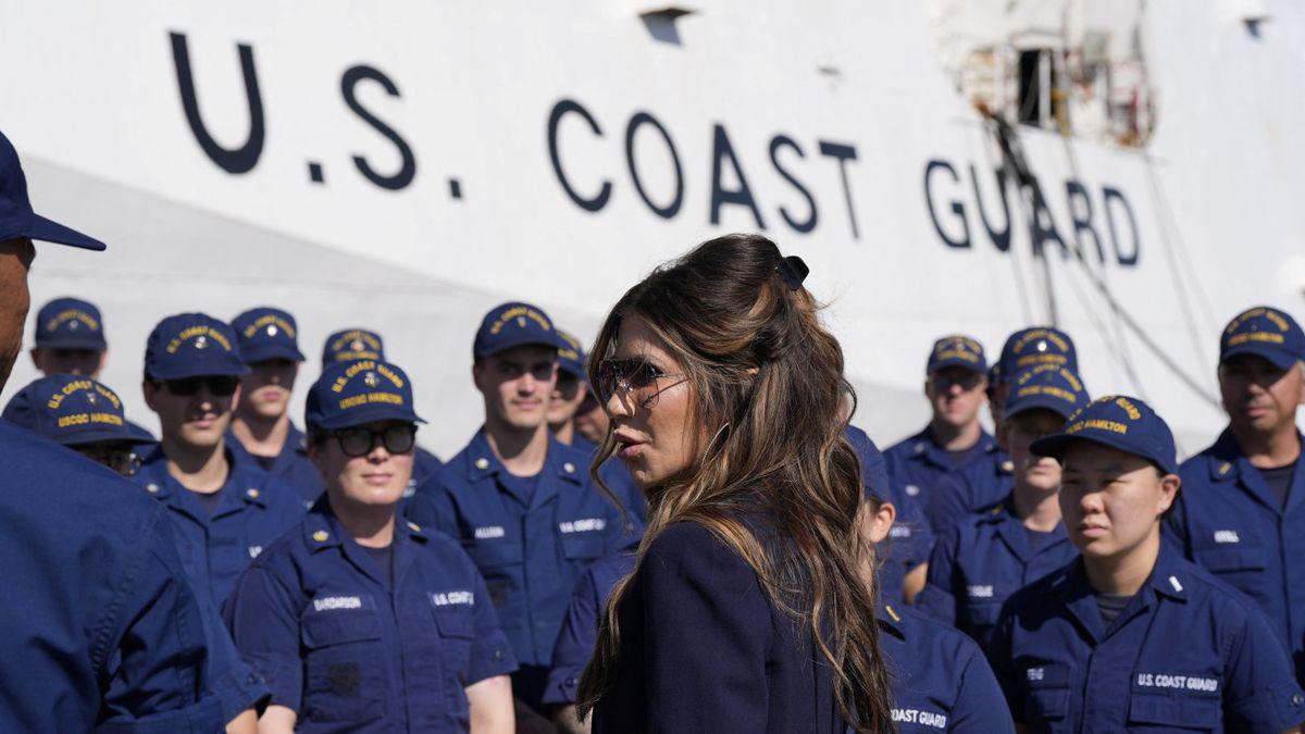 US-Küstenwache bewertet Hakenkreuz nicht mehr als Symbol des Hasses