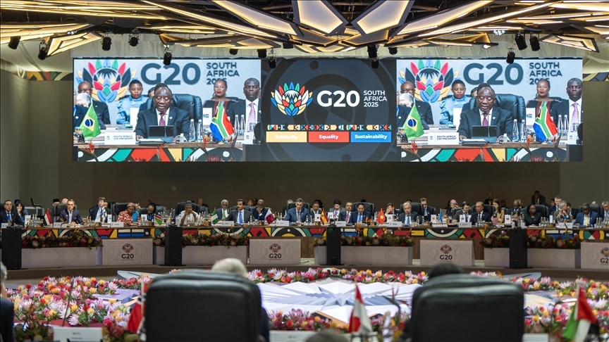 G20 leaders continue summit in South Africa with talks on critical minerals, jobs, AI