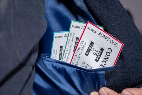 UK to Ban Resale of Tickets Over Face Value, Cap Service Fees