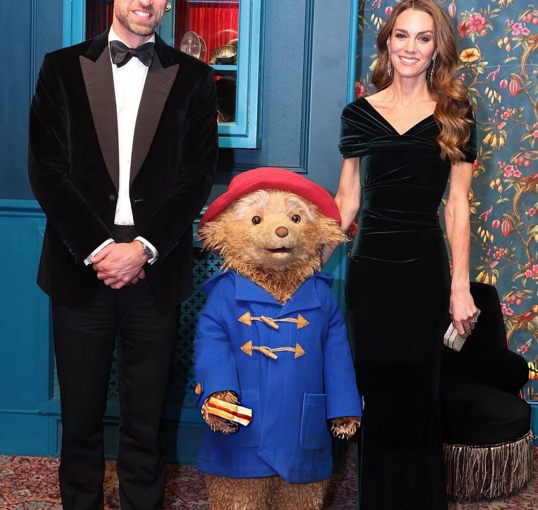 William and Kate meet iconic British celebrity