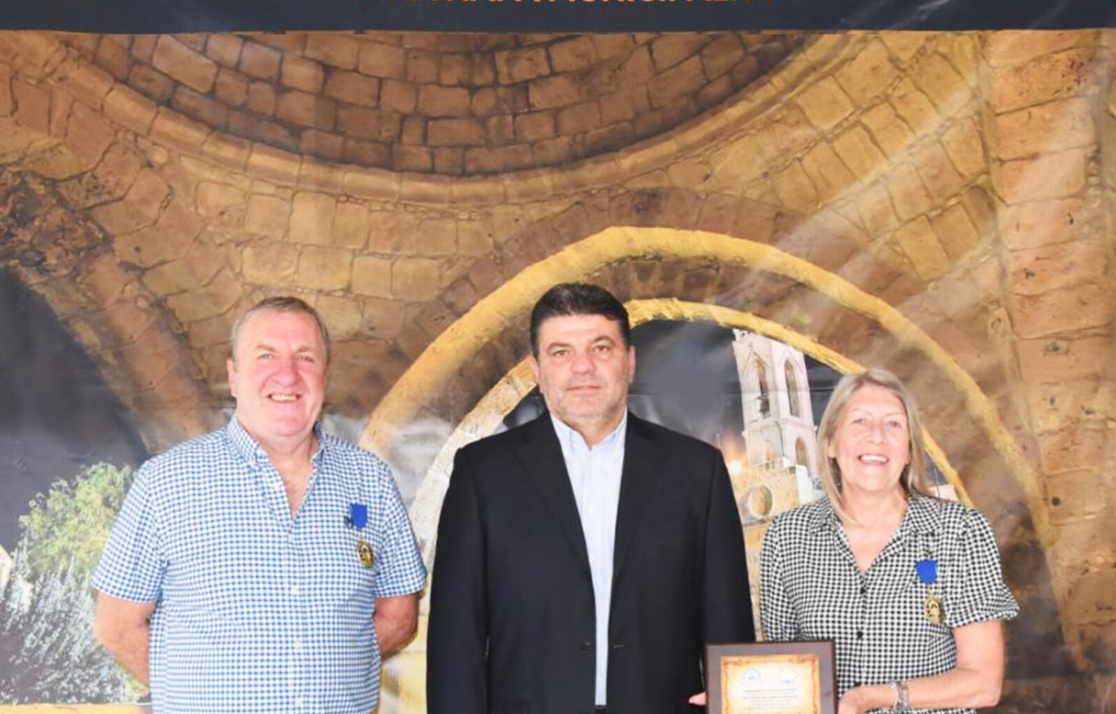 cover British couple who visited Ayia Napa 70 times named ‘tourism ambassadors’