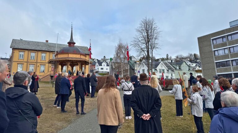 Tromsø scouts gather on 17 May morning. Photo: David Nikel.