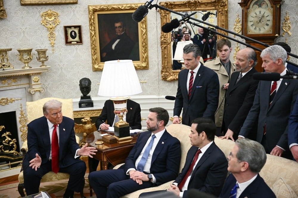 Trump Should Resist Regime Change Calls on Venezuela