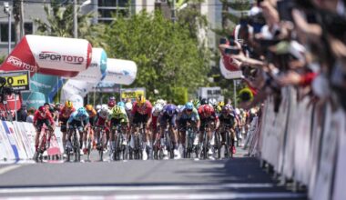 The cyclists pedal 144,2 kilometers in the 7th stage between Selcuk and Cesme within the 60th Presidential Cycling Tour of Türkiye, which is Turkiyes only cycling race in the “ProSeries” category and consists of 8 stages, in Izmir, Türkiye on May 3, 2025. (AA Photo)