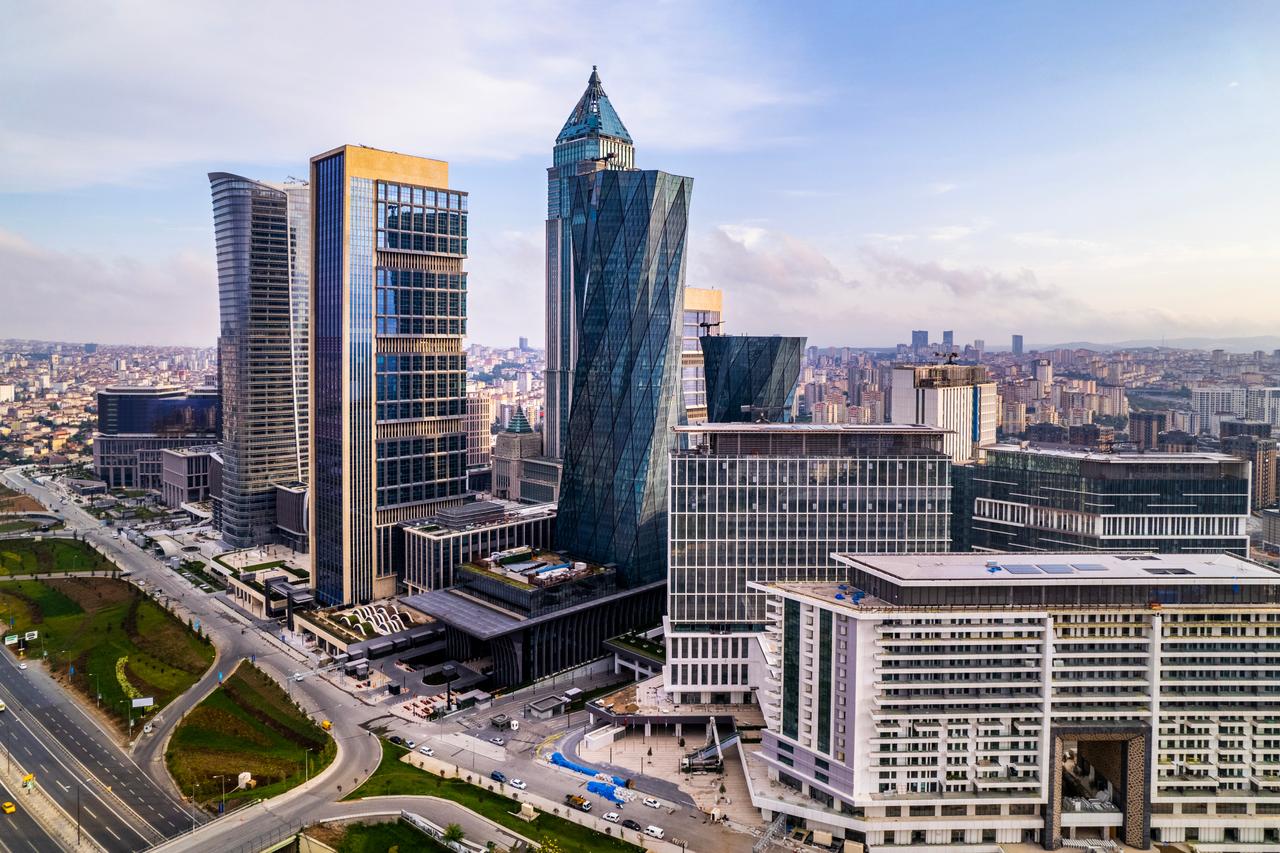 Aerial view of the Istanbul Financial Center, a major hub for banking, finance, and investment institutions in Istanbul, Türkiye. (Adobe Stock Photo)