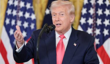 Trump’s dinner with top CEO’s consisted of praising a ‘booming’ economy while addressing tariff concerns