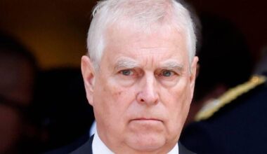 Andrew Windsor will be 'forced' to 'bow' to Beatrice and Eugenie after latest title blow