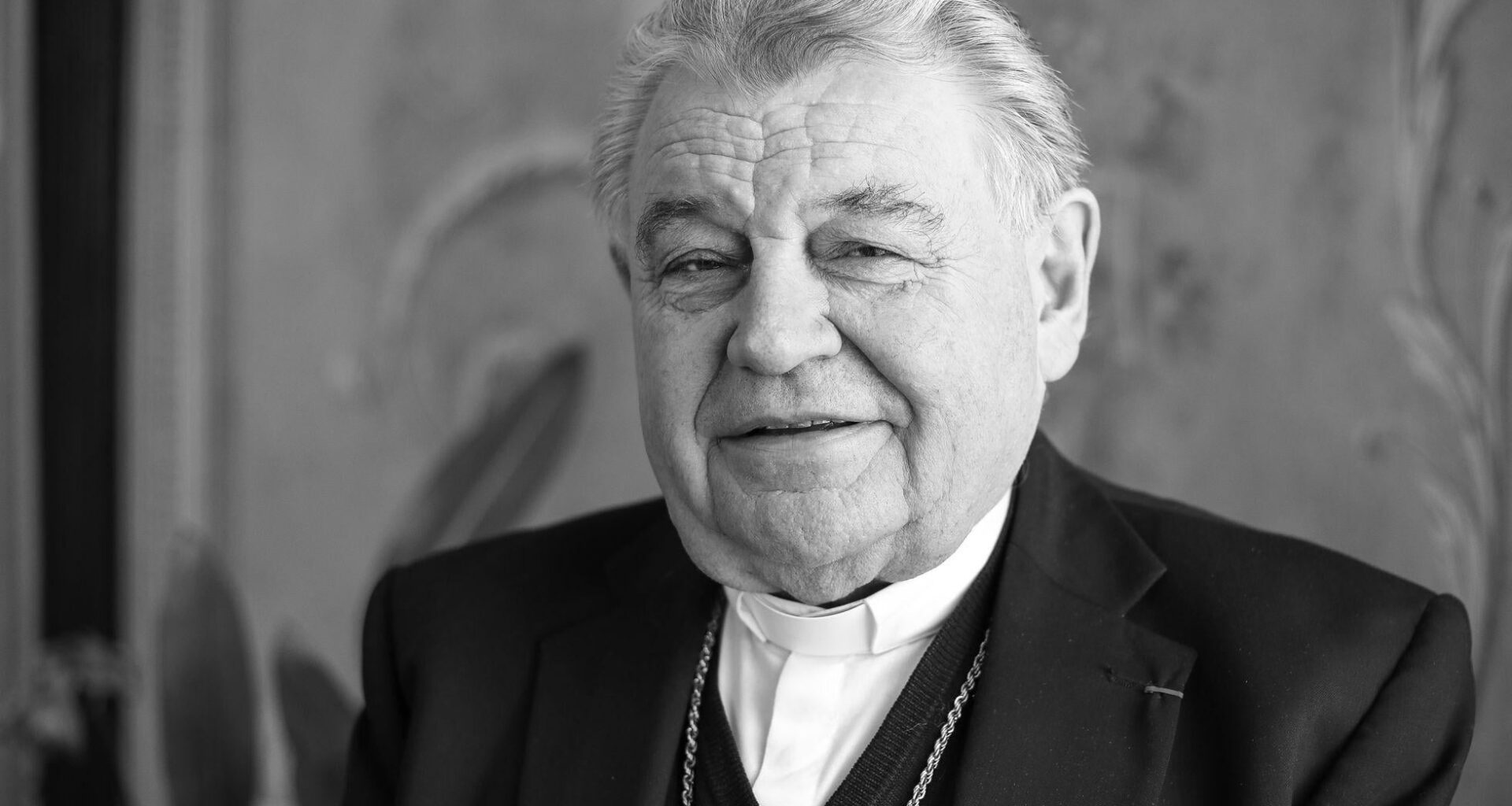 Zemřel kardinál Dominik Duka. Bývalému pražskému arcibiskupovi bylo 82 let | Aktuálně.cz