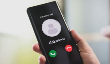 Scammers using 'extremely sophisticated methods', one retiree lost $250,000