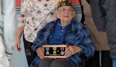 Sharonville veteran reunited with long-lost World War II medals