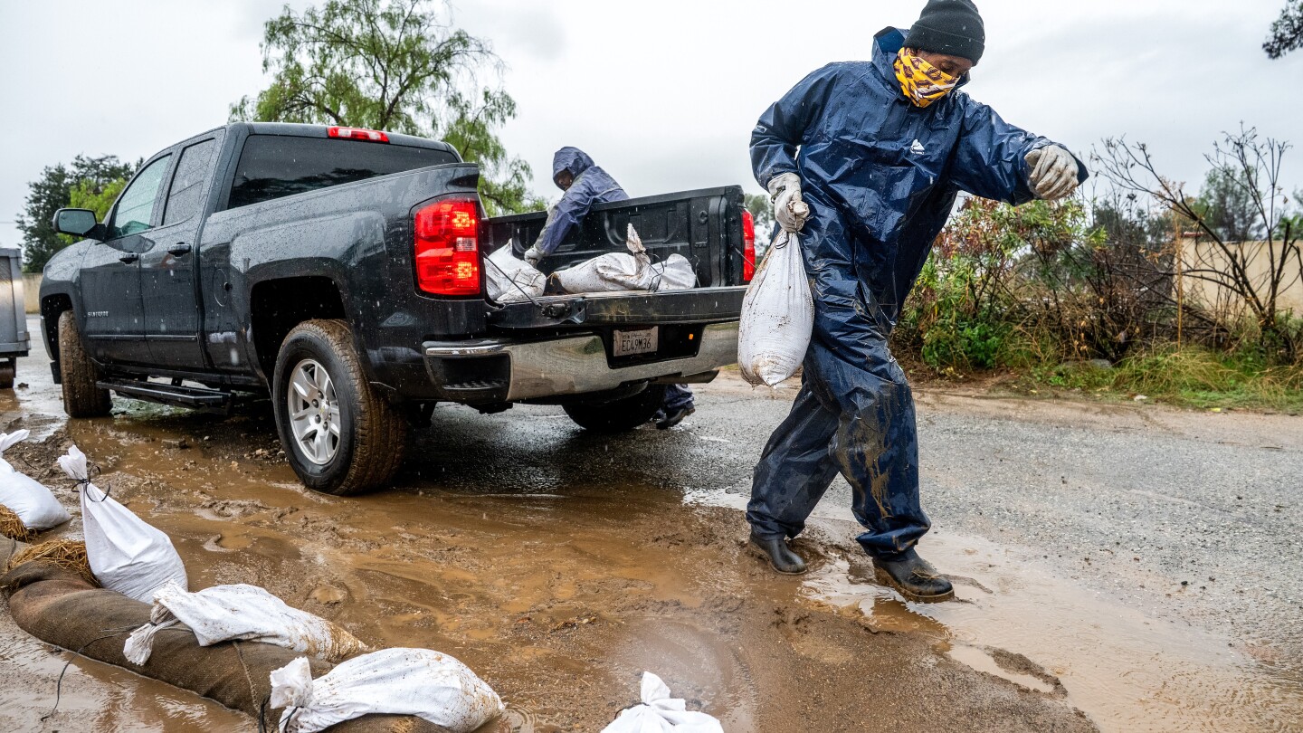 Flash flood warning issued as atmospheric river hits Southern California