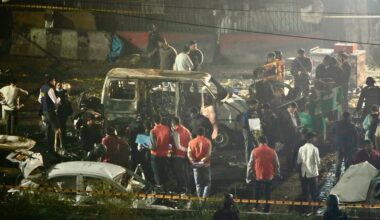 New Delhi car blast kills at least 8 people, police say