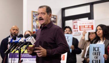 House reprimands Illinois congressman, angering Democrats